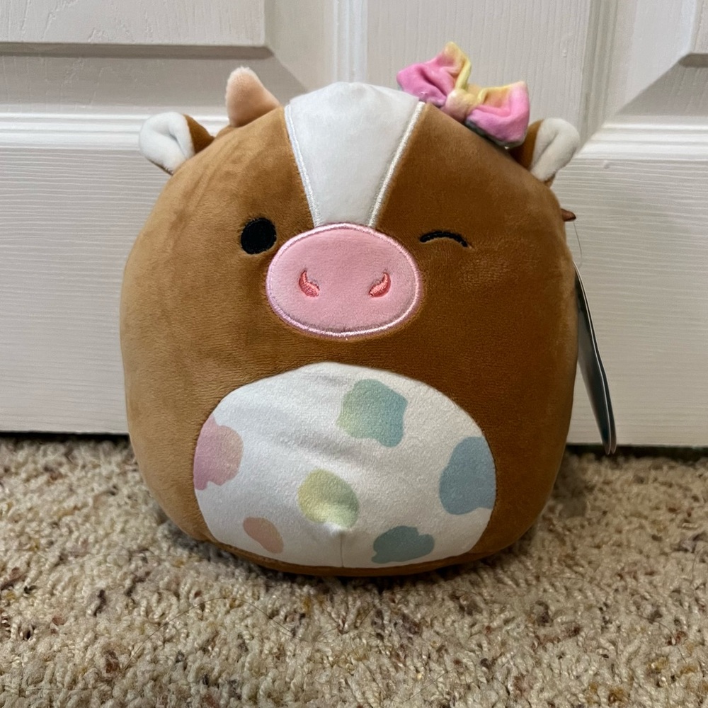 💗 Squishmallow‎ - 7.5” Griella Cow w/ Bow